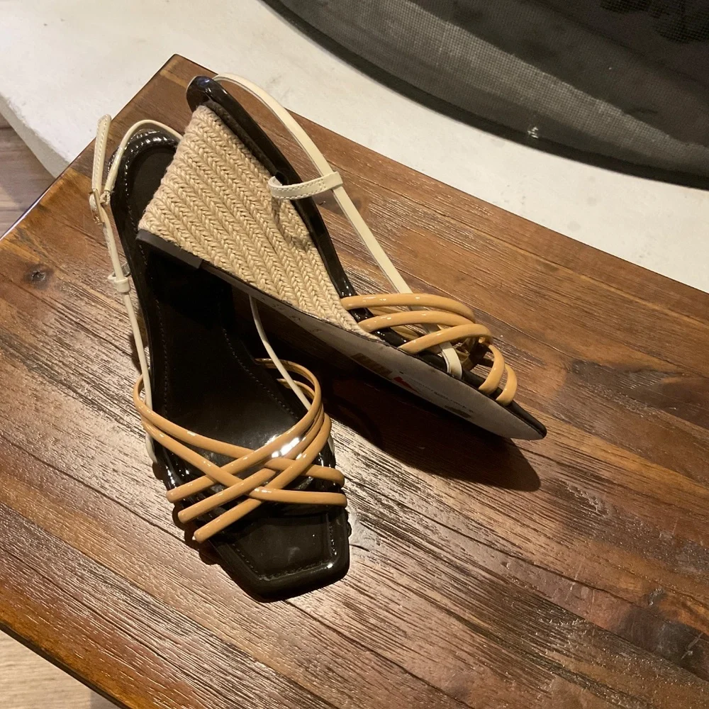 Tory Burch Multi-Strap Esppadrille Wedge Sandals Cantucci-Light Cream Size 9